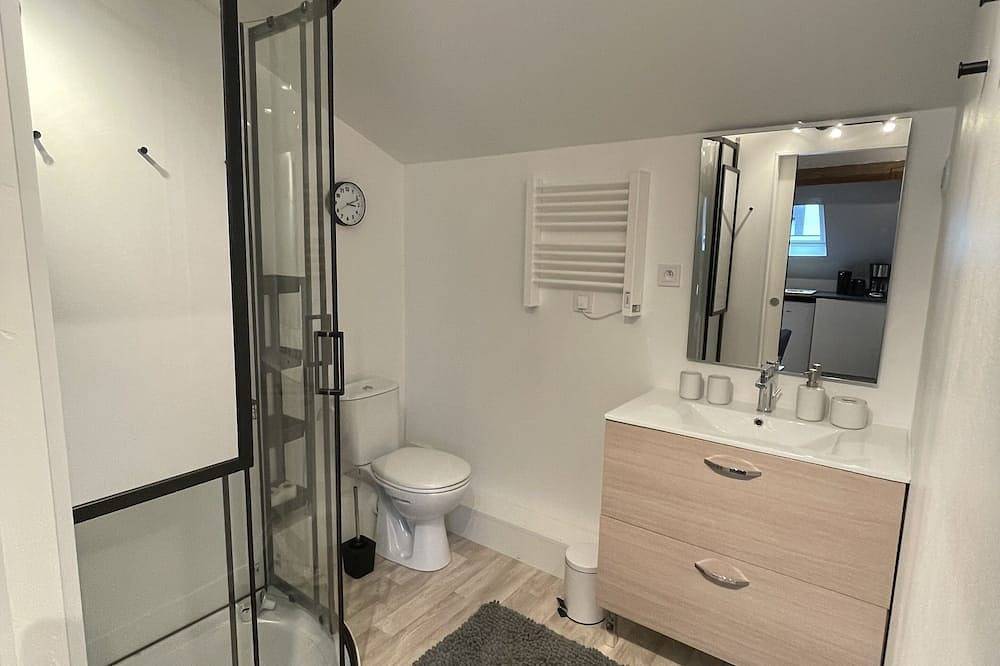 Ganze Wohnung, Studio Équipé Dans une Maison de Pêcheur Classée. Proche Centre et Plage in Petit-Fort-Philippe, Gravelines