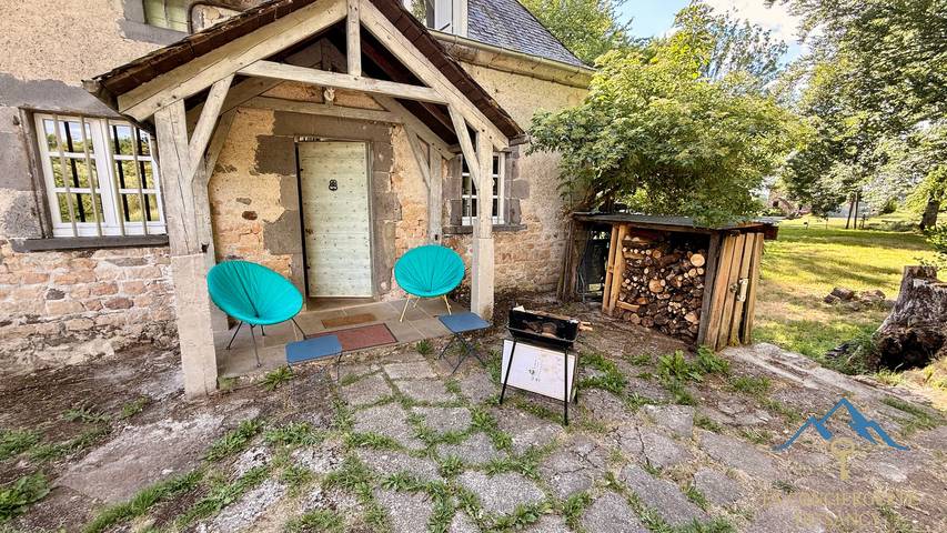 Villa pour 6 personnes, avec jardin, animaux acceptés en Auvergne - 2