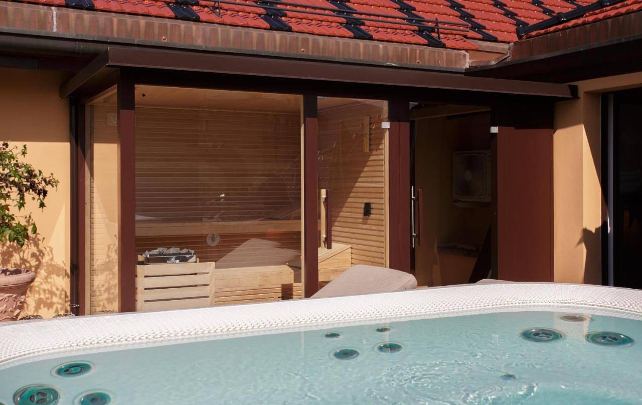 Camin Hotel Luino in Luino, Comune di Luino