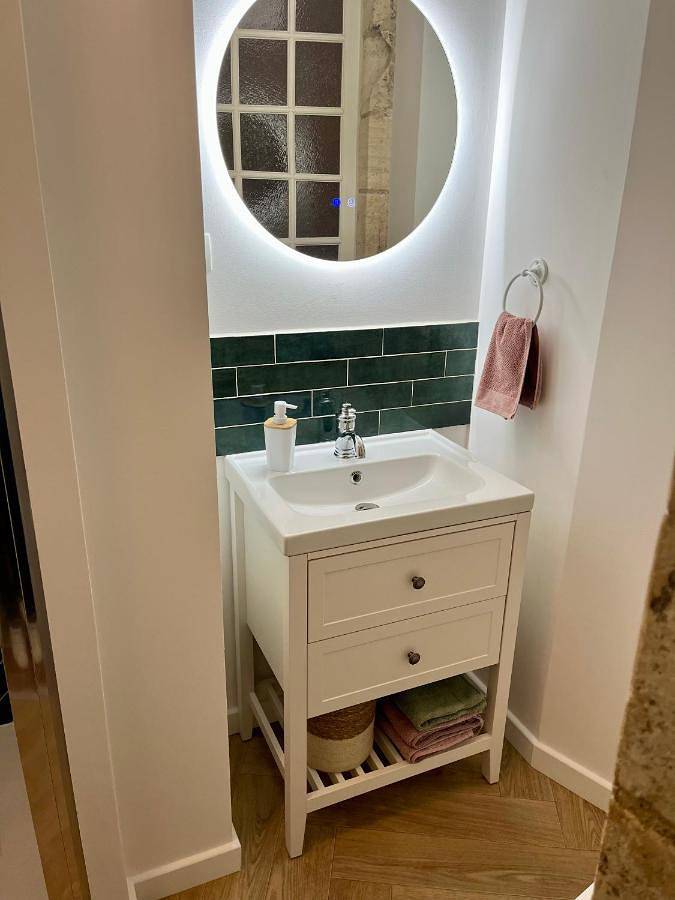 Gîte pour 4 personnes, avec terrasse à La Charité-sur-Loire - 4