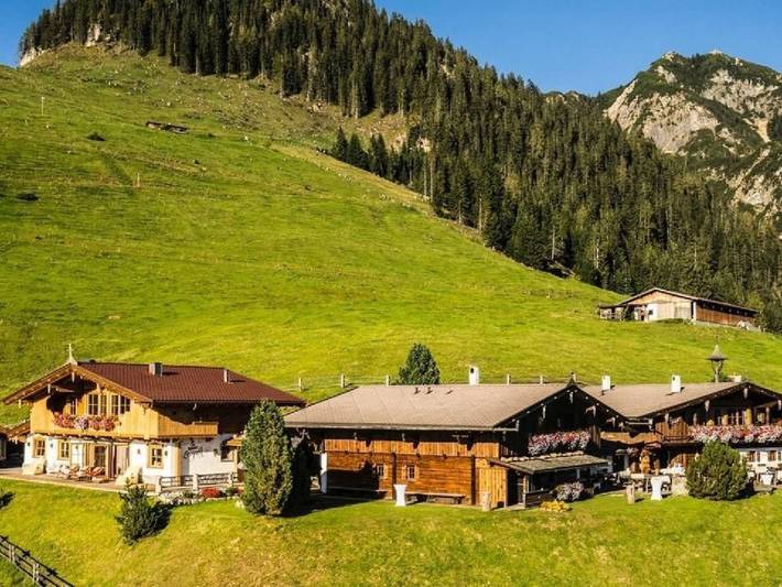 Chalet für 20 Personen, mit Balkon und Garten in Alpbach