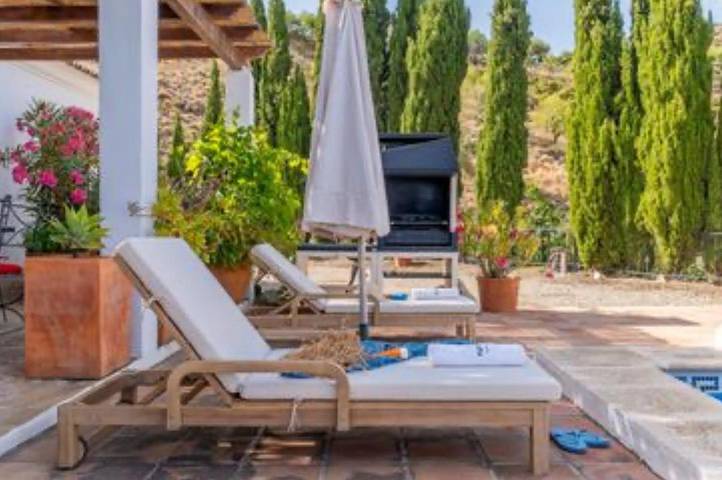 Casa rural para 4 personas, con jardín además de piscina y vistas en Canillas de Albaida - 3