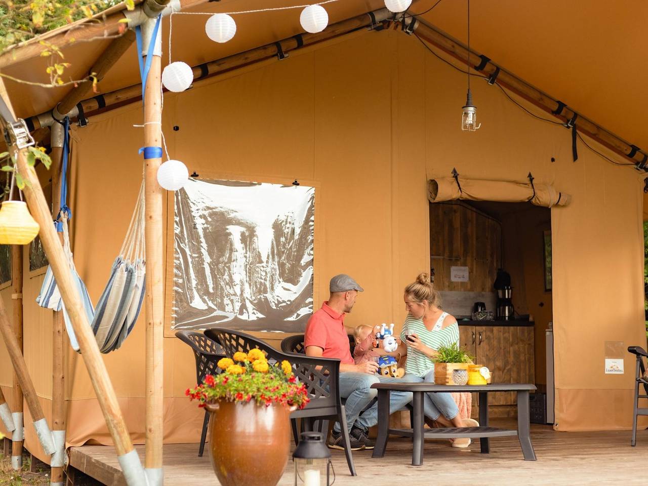 Luxus-Glamping im Funpark auf der Veluwe
 in Veluwe