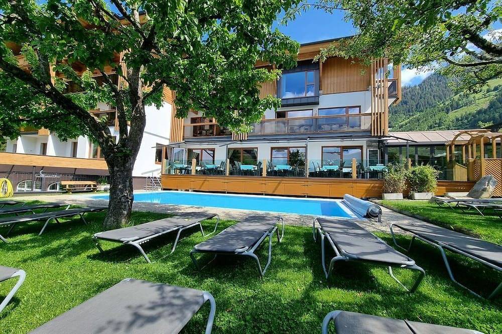 Alpina, **** Hotel - Urquell-Familienzimmer (ab 7 Nä) in Rauris, Ski Amadé