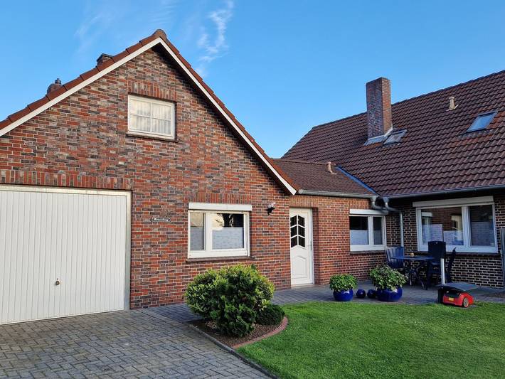 Ferienwohnung für 4 Personen, mit Terrasse und Garten in Uplengen - 2