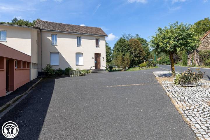 Gîte pour 5 personnes, avec Jardin