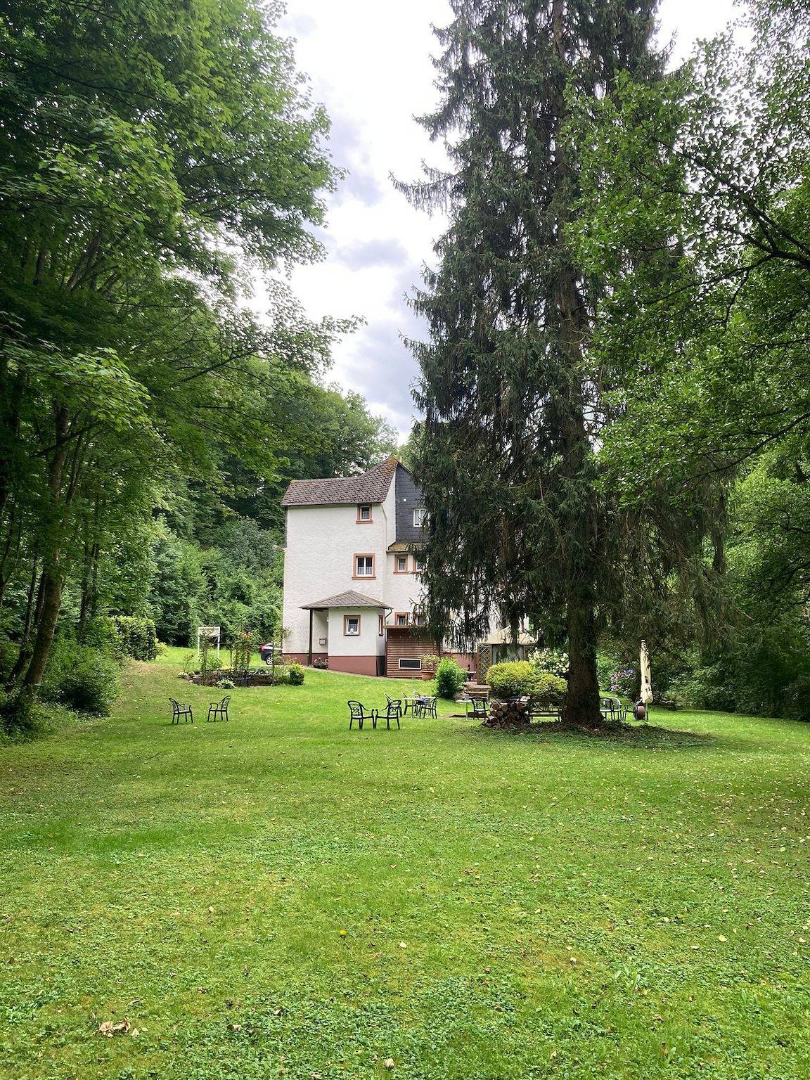 Ganze Ferienwohnung, Wald Villa Üssbach in Alf, Traben-Trarbach und Umbegung