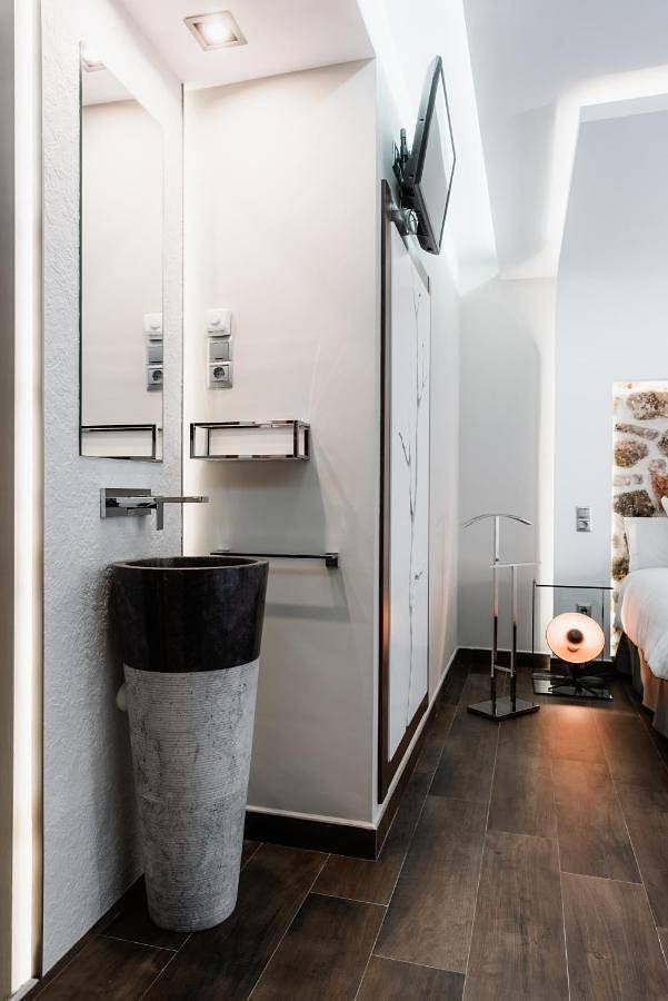 Casa rural para 12 personas, con vistas al lago y vistas además de jardín y piscina en Parque natural de las Lagunas de Ruidera - 4