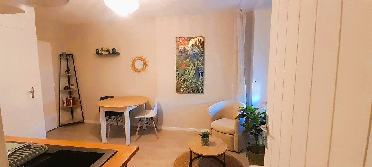 Entire apartment, Ranty tropical in Vierzon, Vierzon Region
