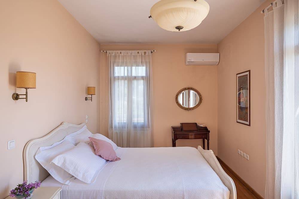 Villa Marianthi Syros in Syros