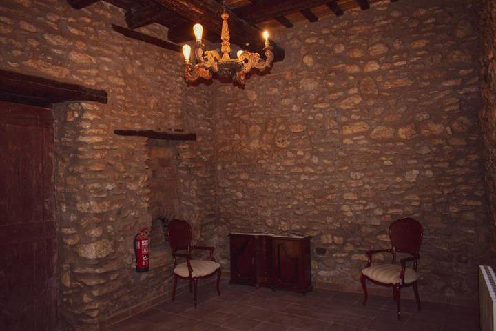 Casa rural para 16 personas, con piscina y jardín en Marina Rossell - 3