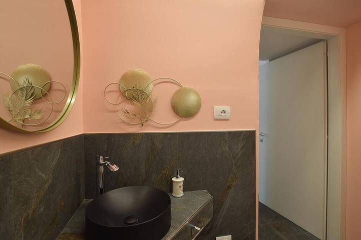 Ganze Wohnung, Pet friendly apartment in Ledro with sauna in Mezzolago, Ledro