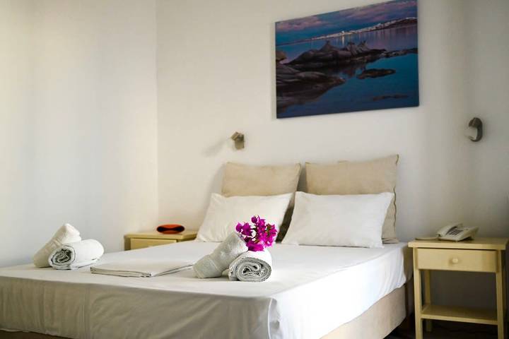 Location de vacances pour 2 personnes, avec balcon/terrasse, adapté aux familles dans Náoussa - 2