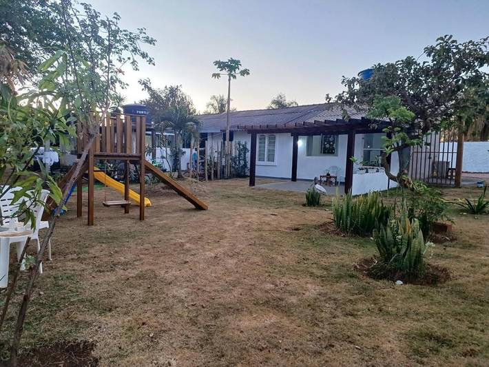 Casas e apartamentos de temporada para 4 pessoas, com piscina e terraço, com animais de estimação em Chapada dos Guimarães
