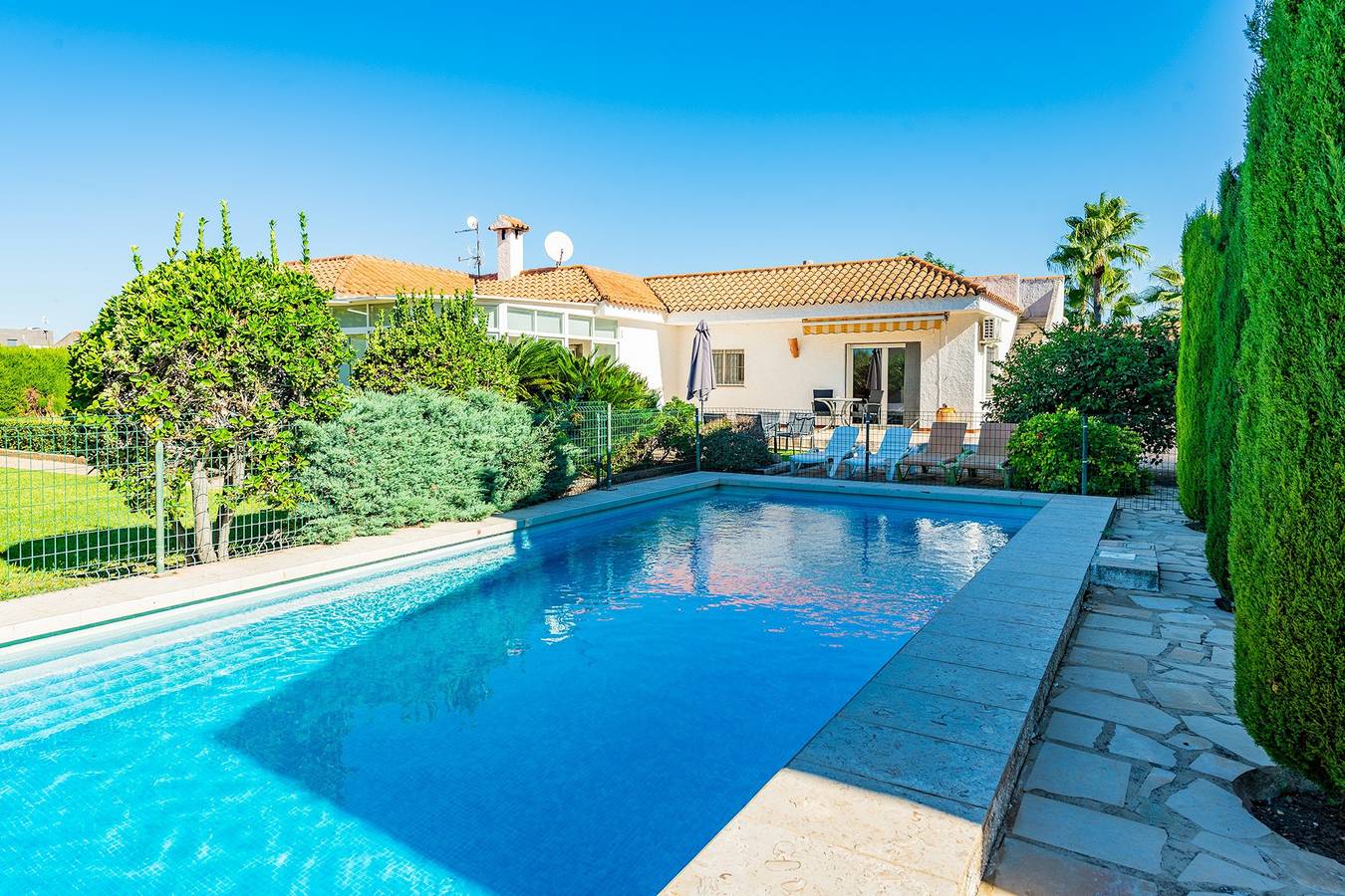 Villa Mario para 8 con piscina privada A/A y Wi-Fi. in Vinaròs, Costa del Azahar