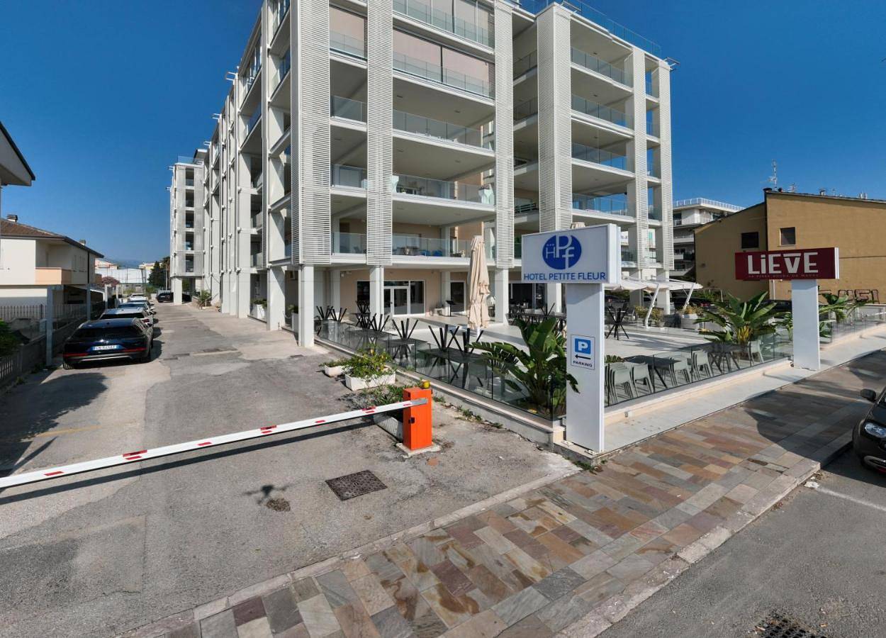 Single Room with Balcony in Alba Beach, Alba Adriatica