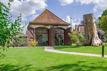 Gîte pour 4 personnes, avec jardin à Dosches