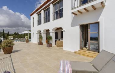 Finca in Santa Eulària des Riu, Ibiza Osten für 8 