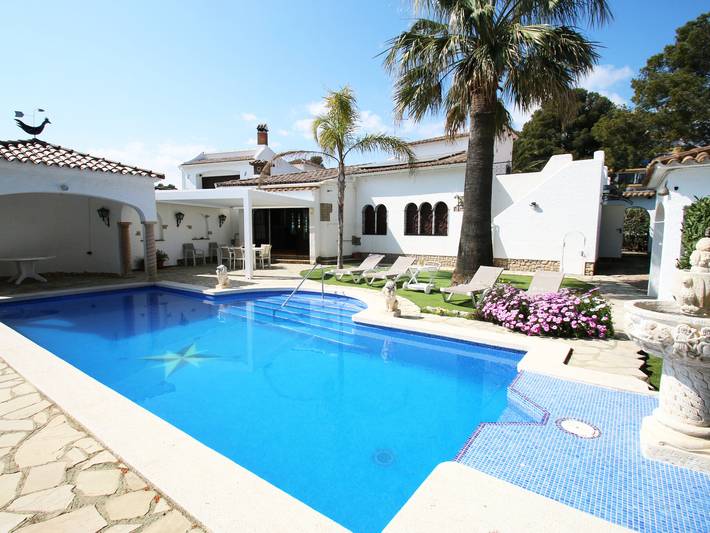 Villa mit privatem Pool, Klima, Meerblick in Cala dels Vienesos (Miami Playa), Miami Playa