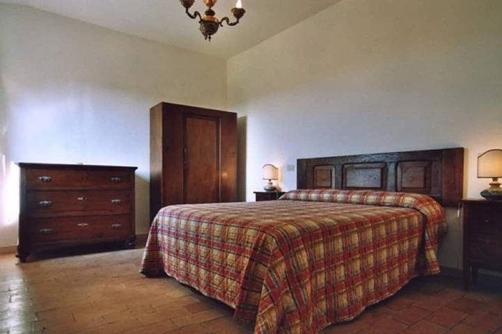 Il Pino: appartamento in agriturismo al centro dell'Umbria a 15 minuti da Assisi in Deruta, Perugia e dintorni