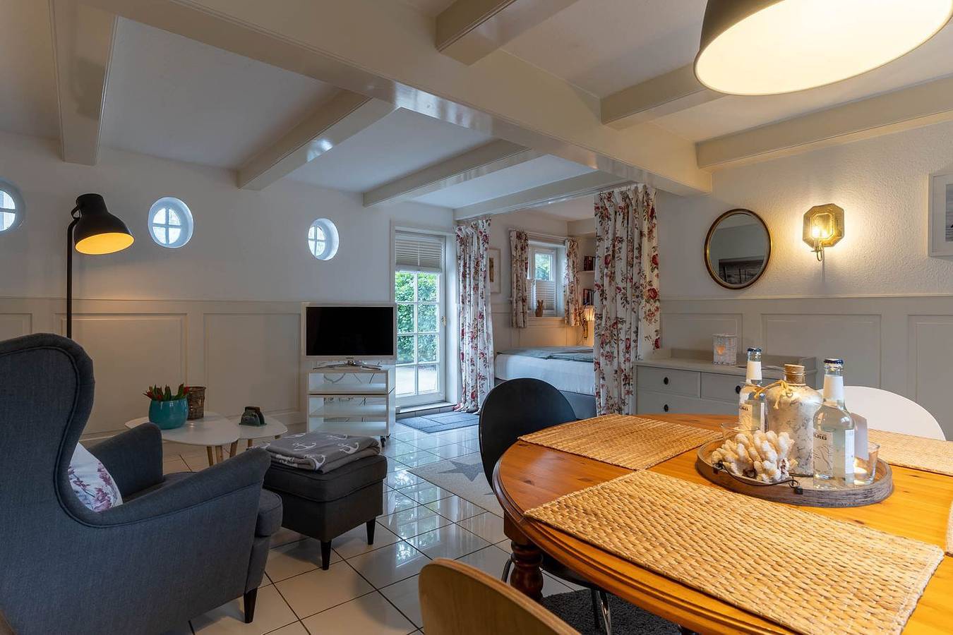 Ganze Wohnung, Romantische 1-Raum Fewo im wunderschönen Hus op de Dün in St. Peter-Ording, Eiderstedt