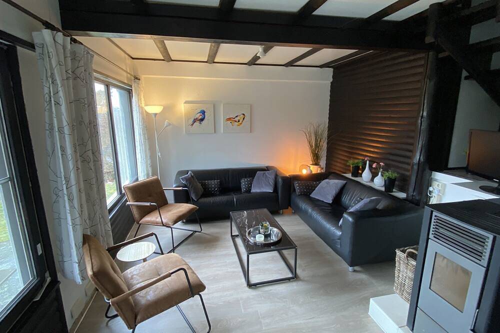 Luxe Vakantiewoning in de natuur nabij skigebied en natuurpark in Frankenau, Waldecker Land