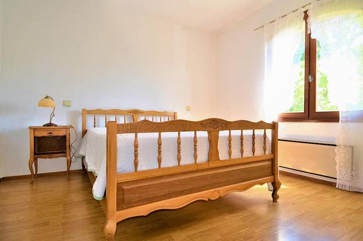 Location de vacances pour 7 personnes, avec terrasse à Laudun-l'Ardoise - 2