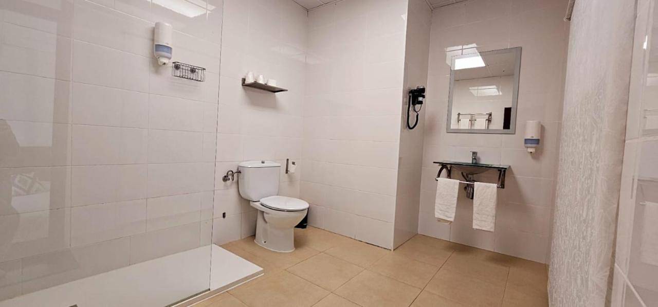 Hotel Artxanda Bilbao, Parking Gratuito en el Exterior Junto al Hotel in Bilbao, Biscaye