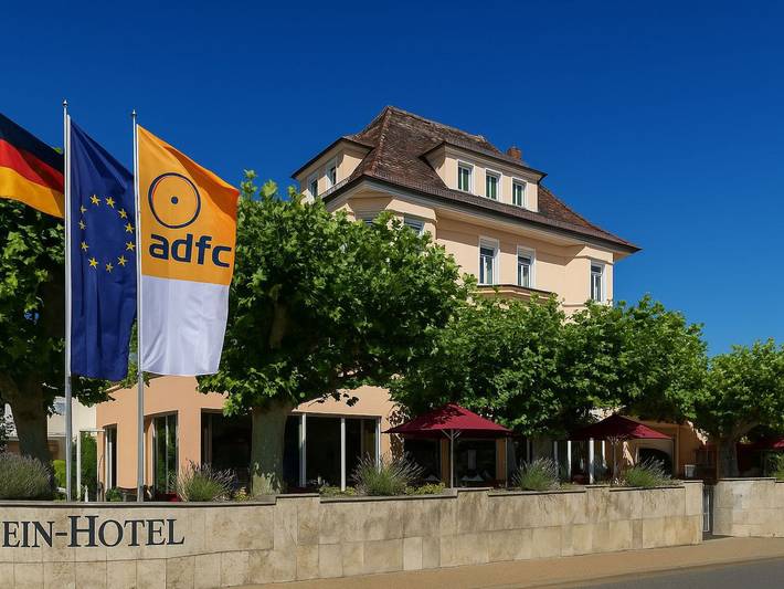 Hotel für 5 Personen, mit Terrasse, kinderfreundlich in Nierstein