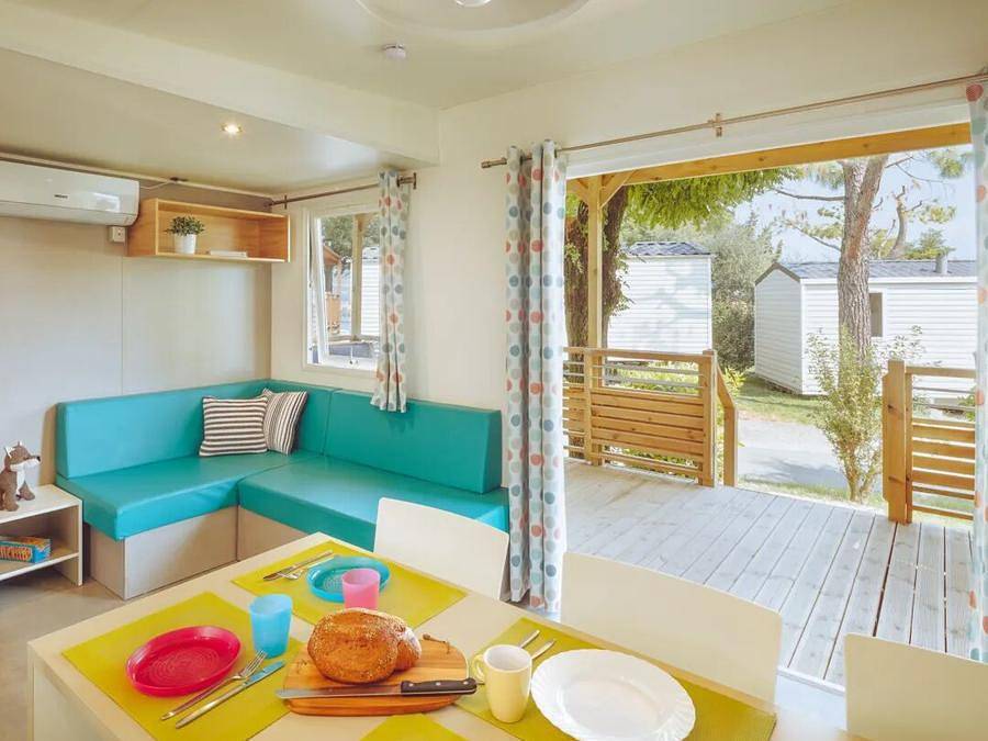 Kamp Karin - Mobilheim 7 personen - Premium 3 Zimmer Lounge in Donji Karin, Zadar