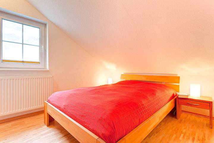 Ferienhaus für 6 Personen, mit Terrasse und Sauna in Baabe - 4