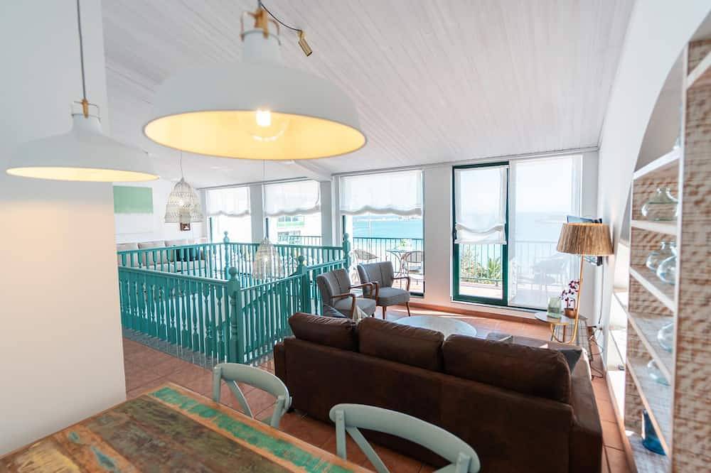 Apartamento entero, Winahost Ático en Primera Línea de Mar in Riveira, Rias Baixas