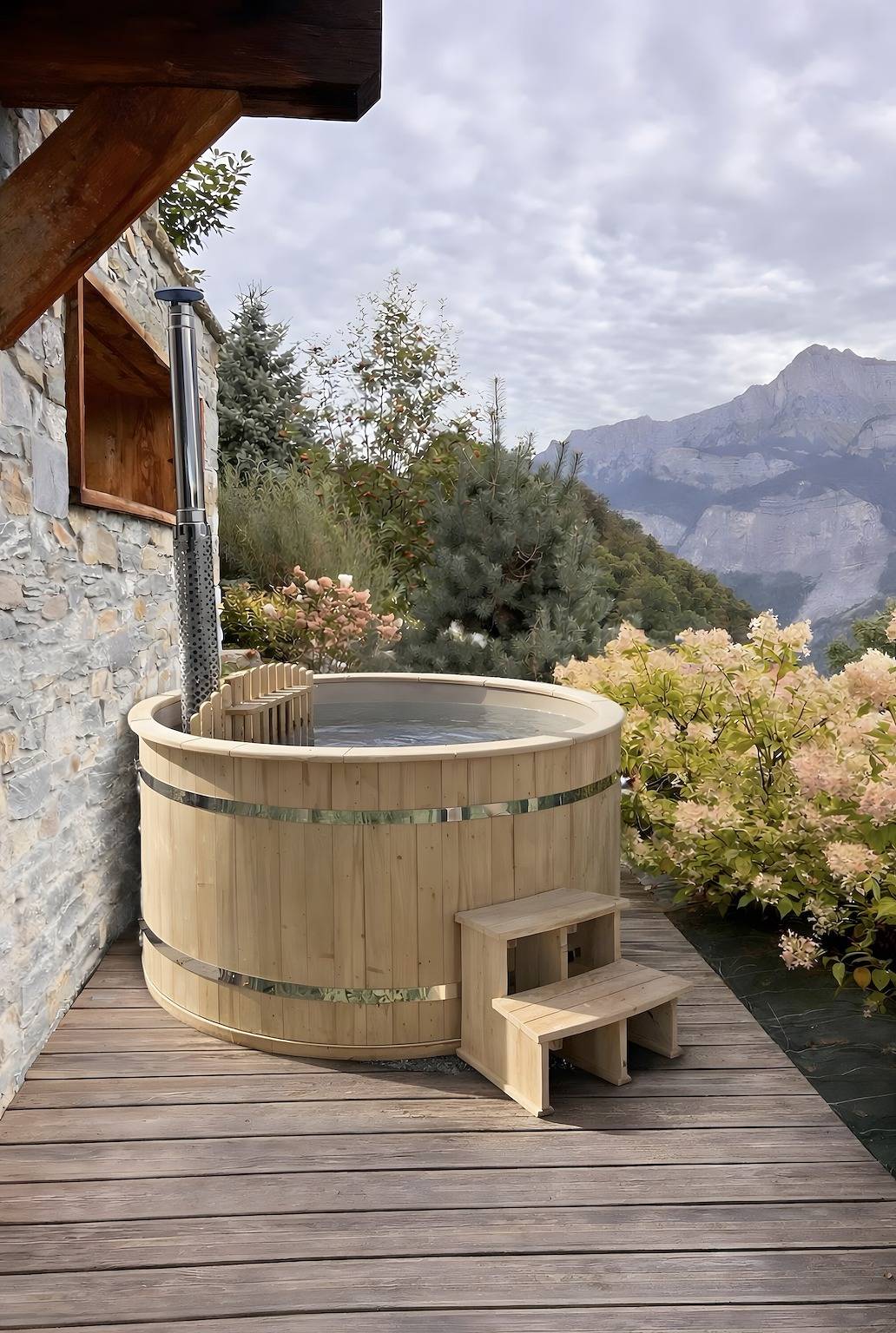 Chalet Face Au Mont-blanc: avec vue imprenable sur les montagnes, proche Megève in Sallanches, Pays du Mont-Blanc