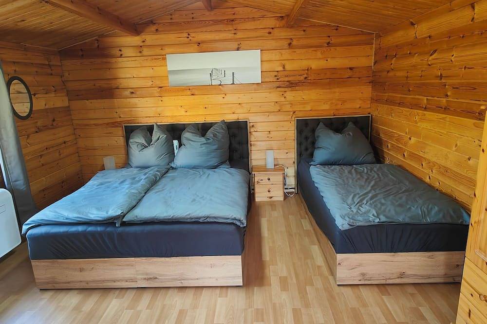 Ferienhaus ,,Im Wäldchen\" in See nähe für Paare und Familien mit / ohne Haustier in Templin, Barnimerland Region