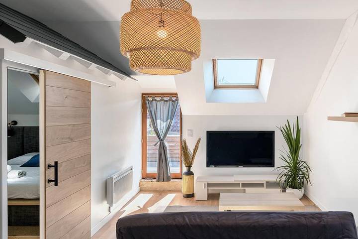 Location de vacances pour 3 personnes, avec vue et terrasse à Cosne-Cours-sur-Loire - 2