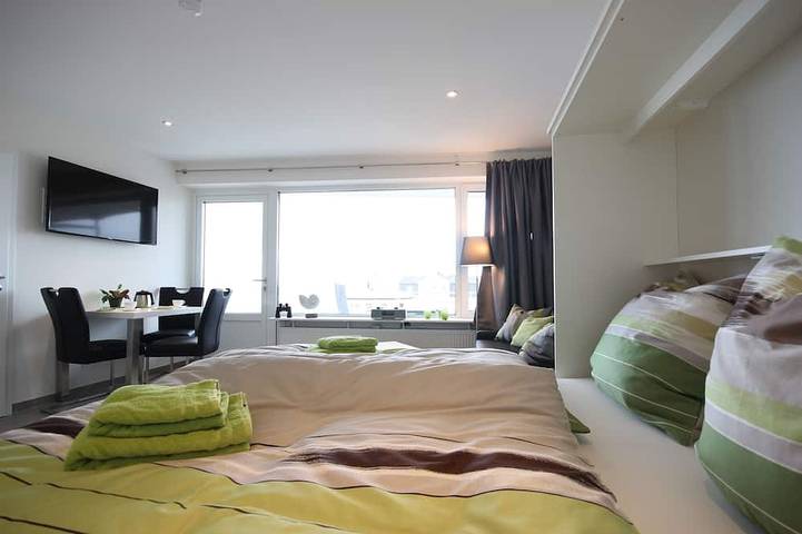 Apartamento entero, Mejor ubicación absoluta con vistas al mar, reformado en 2015, balcón, W-Lan, Top in Wangerooge