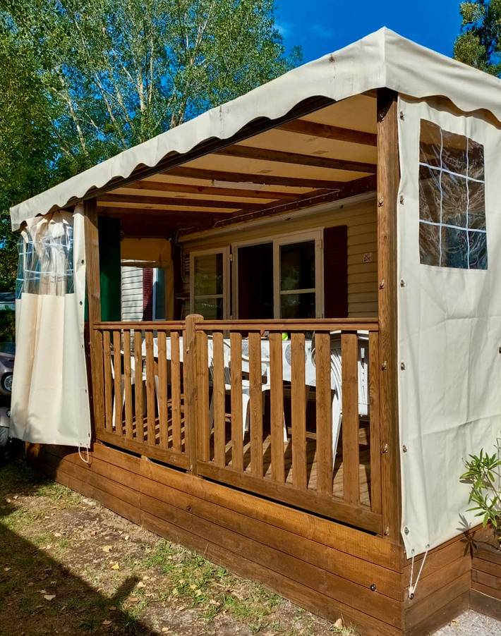 Camping pour 6 personnes, avec jardin à Les Mathes - 2