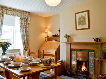 Log Cabin for 4 People in Glenshee, Perthshire, Photo 4