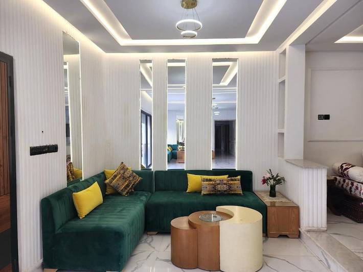 Location de vacances pour 12 personnes, avec vue ainsi que sauna et piscine dans Ain Cheggag - 2