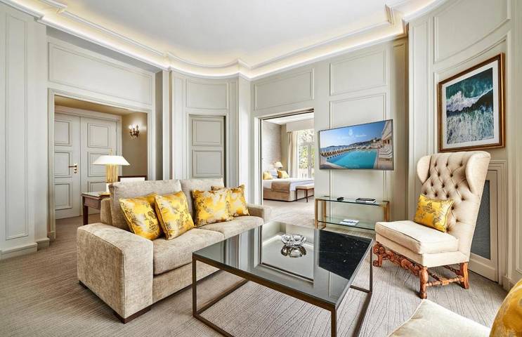 Hôtel pour 2 personnes, avec sauna ainsi que jardin et jacuzzi, animaux acceptés dans Office De Tourisme De Beaulieu Sur Mer - 2