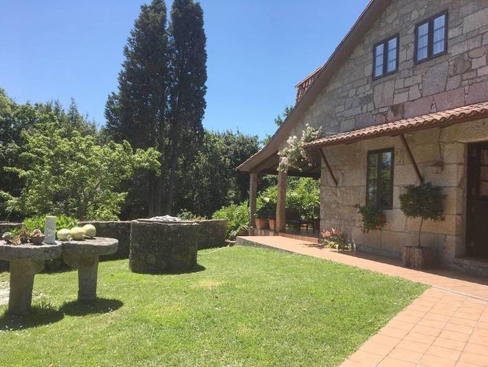 Casa rural para 2 personas, con vistas además de terraza y jardín en Provincia de Pontevedra - 3
