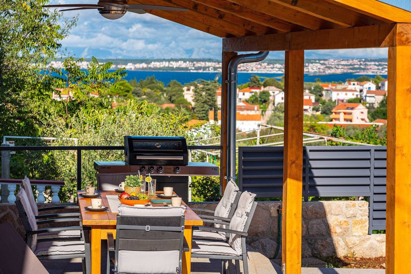Sea view Villa Nana with private heated pool in Lukoran, Otok Ugljan