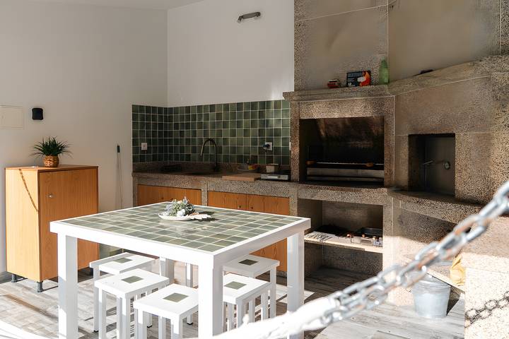 Villa « Casa da Alufinha » avec piscine privée, Wi-Fi et climatisation in São João de Fontoura, Alto Douro Vinhateiro