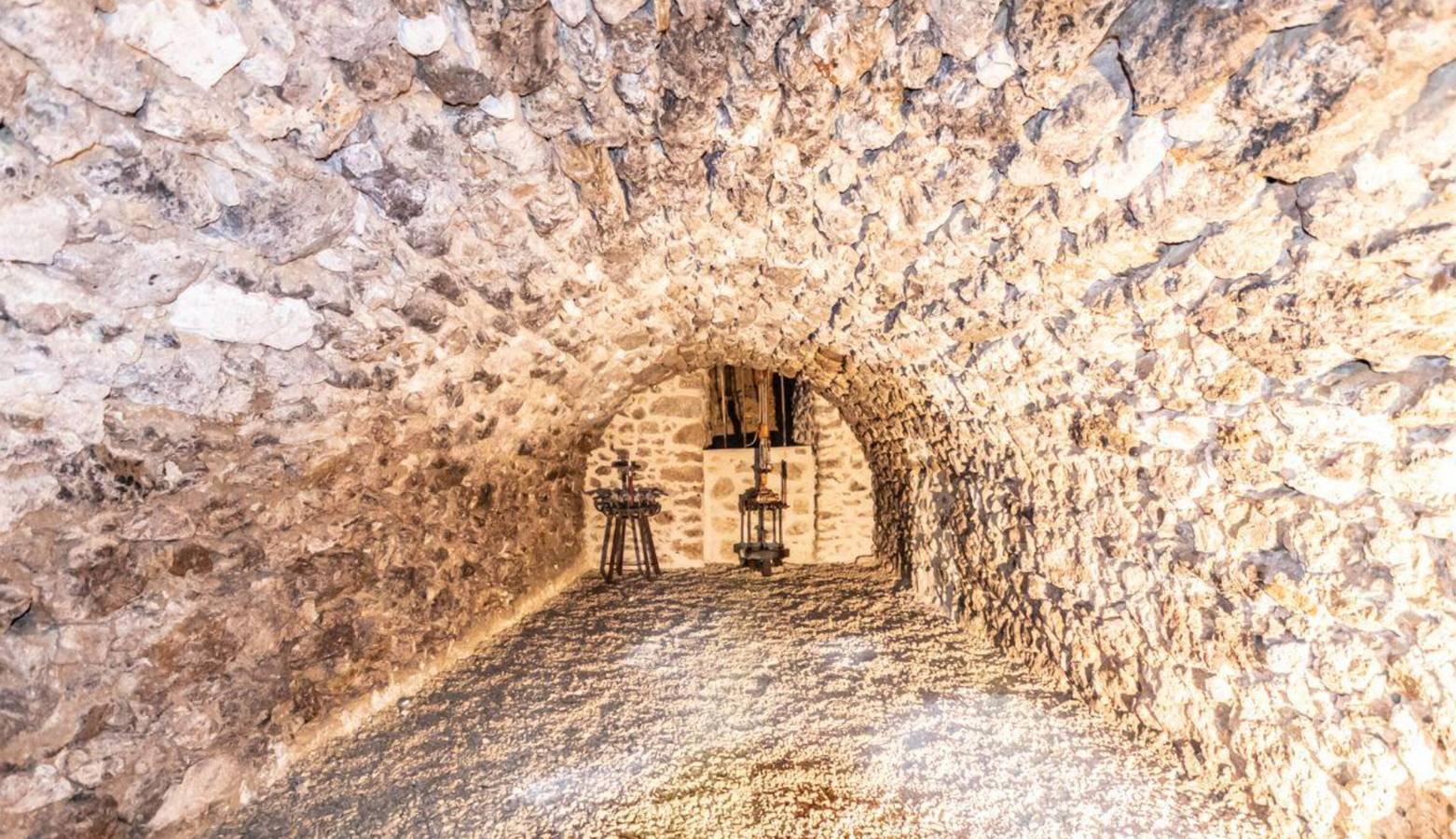 Casa de vacaciones 'Gîte La Voisine' con terraza privada, Wi-Fi y aire acondicionado in Venteuil, Parc naturel régional de la Montagne de Reims