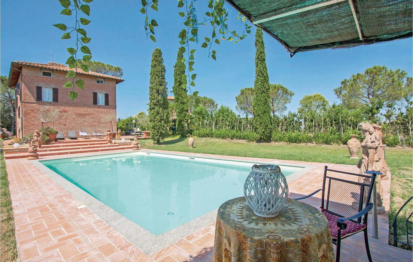 230m² Apartment with Pool & Garden near Lago di Chiusi in Castiglione del Lago, Lake Trasimeno