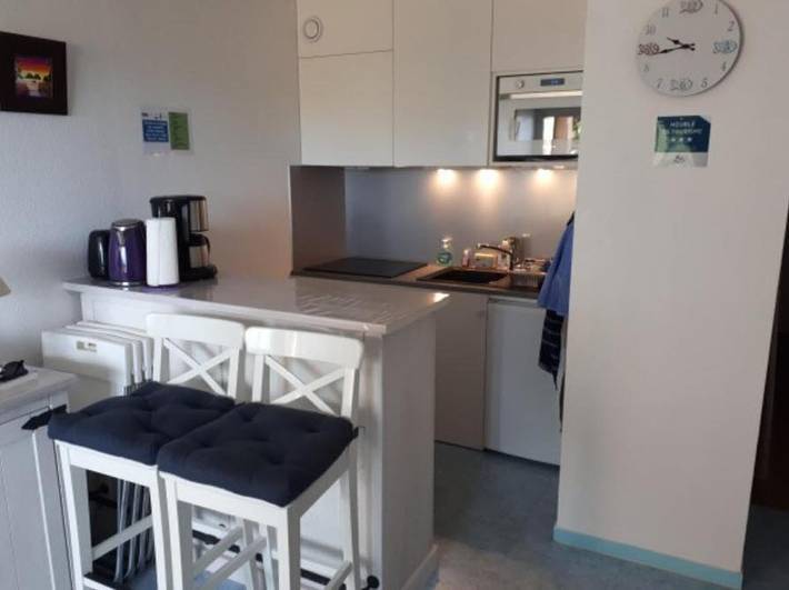 Gîte pour 2 personnes, avec Balcon et Terrasse ainsi que Jardin et Vue dans Plage de La Birochère