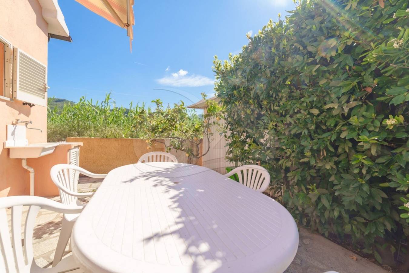 Ganze Wohnung, Michelina cottage with private parking space and outdoor space in Campo-Casa Michelina in La Pila, Elba