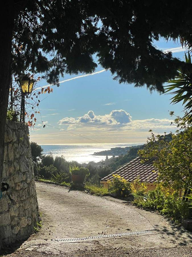 Maison d’hôte pour 2 personnes, avec jardin et vue à Menton