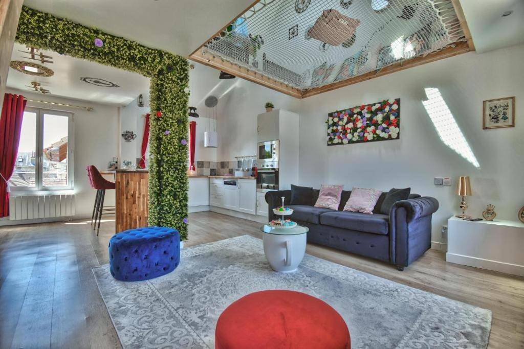 Appartement entier, One-Bedroom Apartment in Maintenon, Région de Chartres