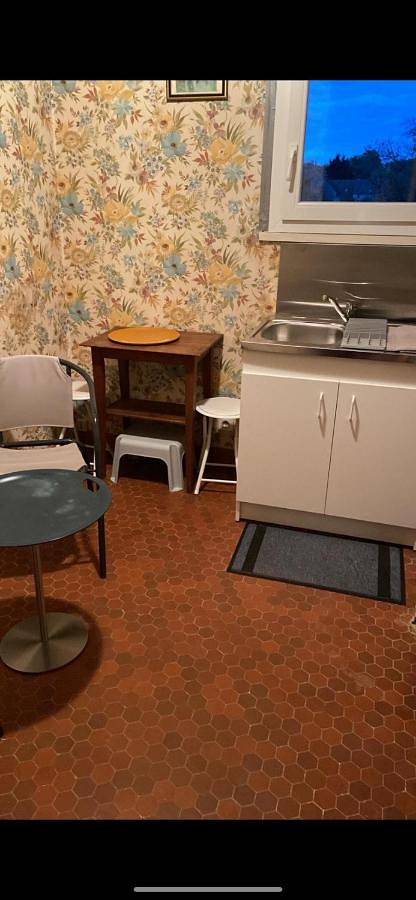 Gîte pour 2 personnes, avec vue ainsi que jardin et terrasse à Thauvenay - 2